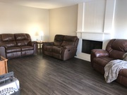 Shared 1050 sq ft 2 bed apartment in Palliser area